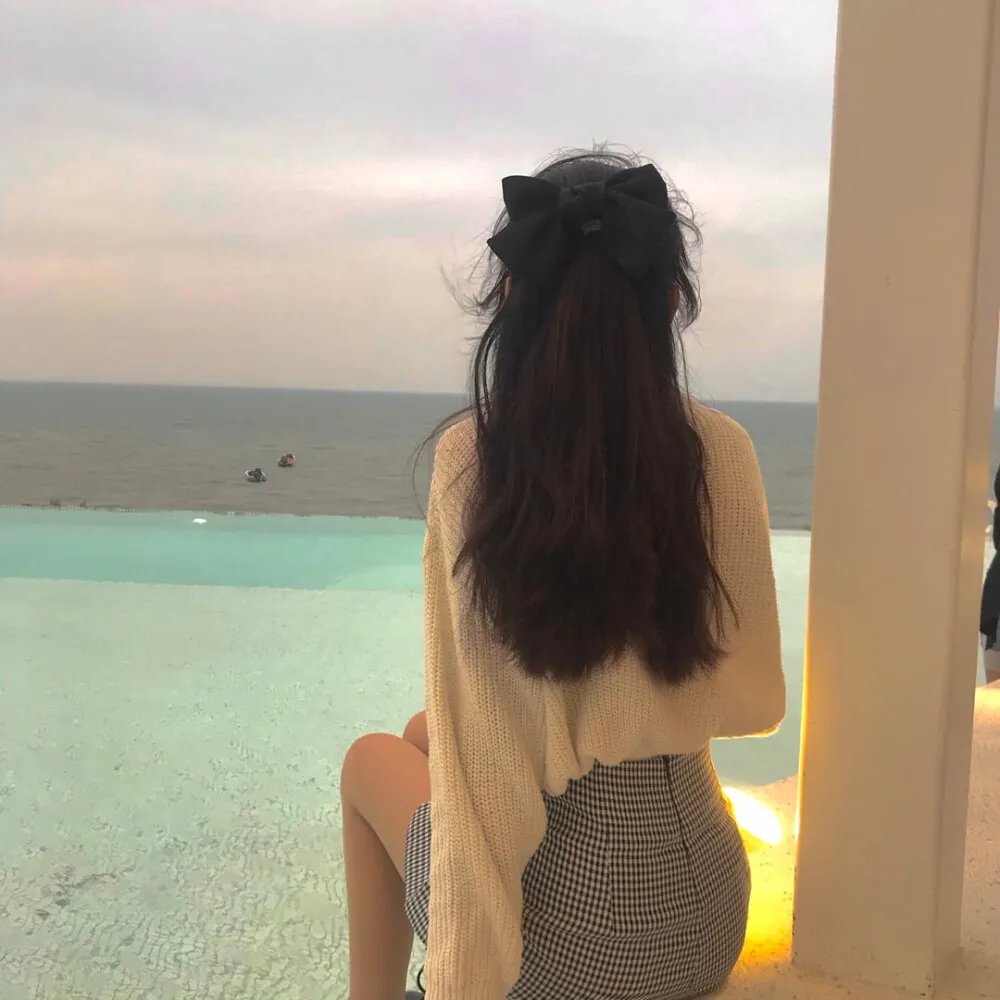 离婚后，夫人是首富千金